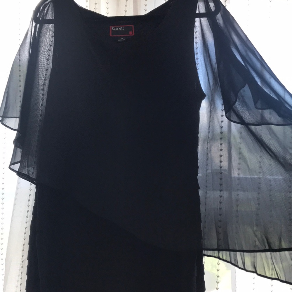 Dress - Picture 2 of 4